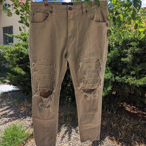 Men’s Designed in the USA distressed jeans